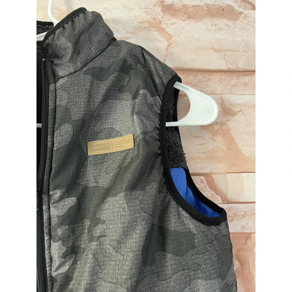 Buffalo David Bitton Reversible‎ Vest Camouflage Yoke Boys Size M